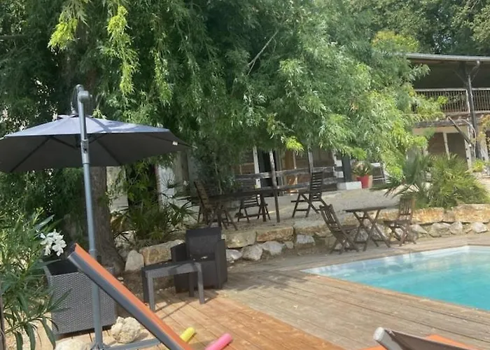 Appartement Dépendance Atypique 2chbres Parc Piscine Villebrumier