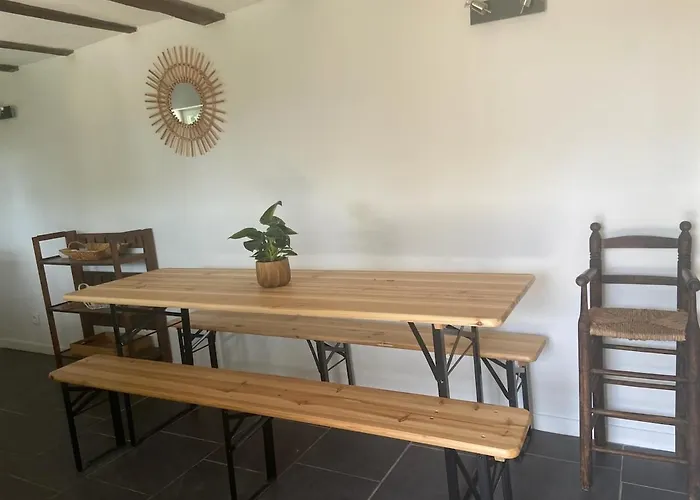 Dépendance Atypique 2chbres Parc Piscine *